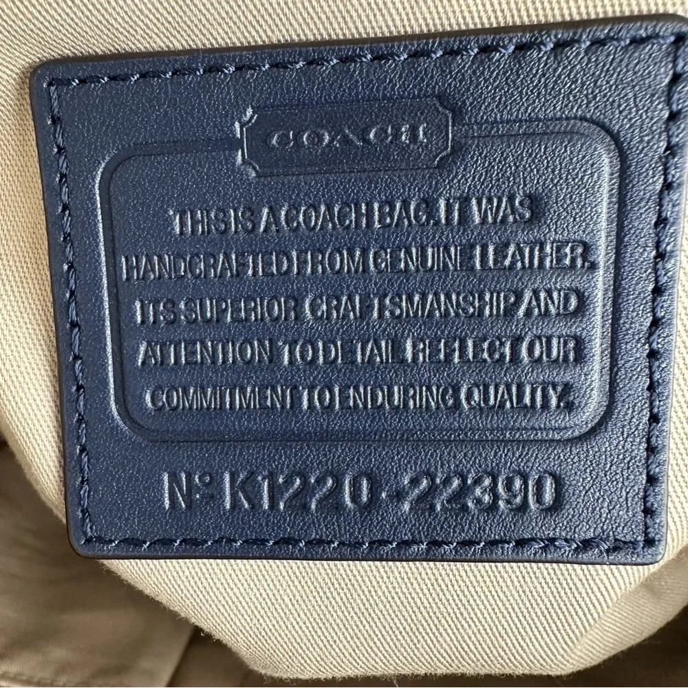 COACH Y2K Legacy Carryall Tote Navy Blue Citrine Perforated Shoulder Bag 22390 - Picture 13 of 15